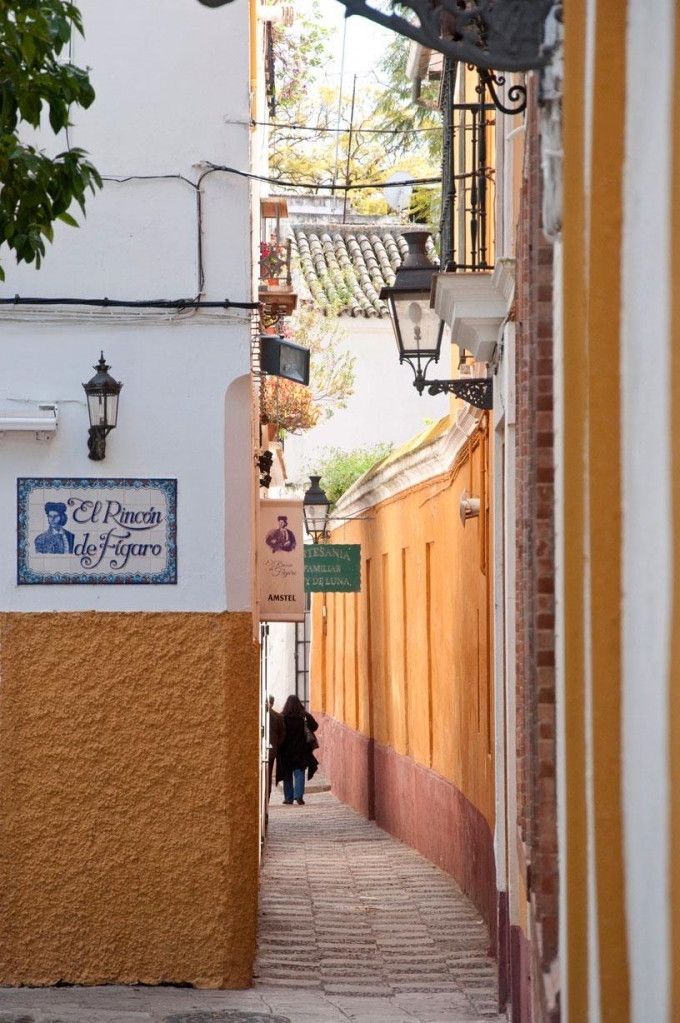 Calle Figaro Sevilla