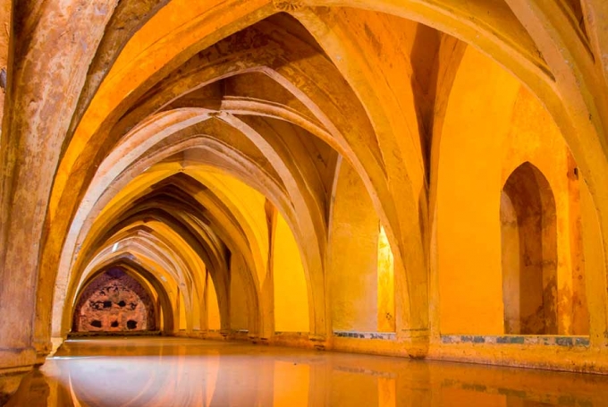 Baños de Doña María de Padilla, Alcázar de Sevilla