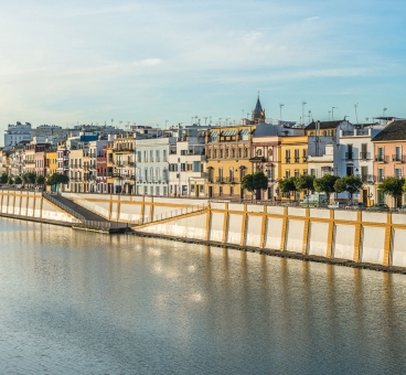 Calle Betis, Sevilla